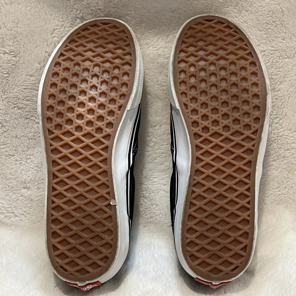Vans Classic Slip On Sneaker Skate‎ Shoes US 5.5 UK 4.5 EUR 37Black White Canvas